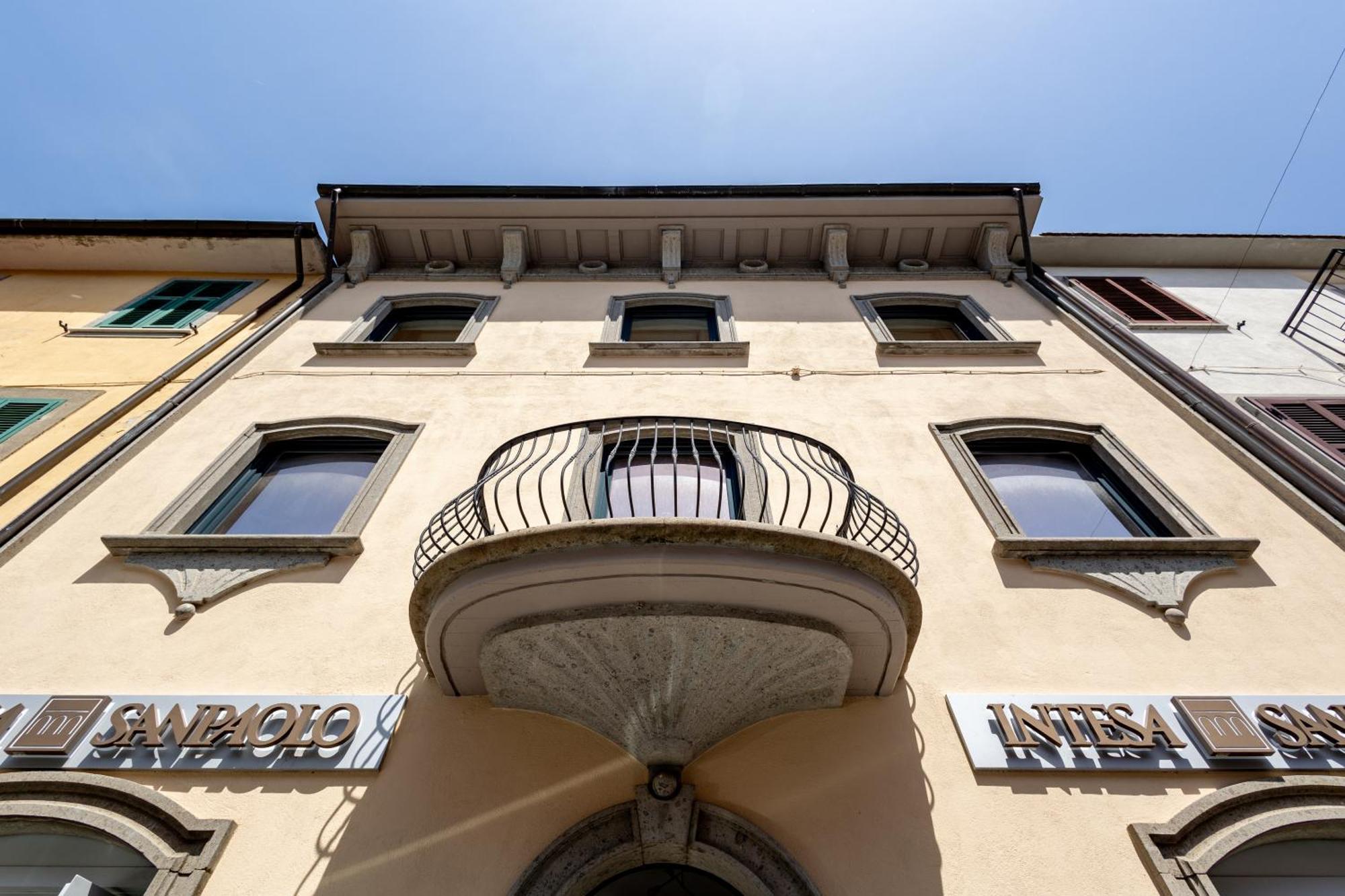 Casa Vacanze Maddalena - Palazzetto Sul Lago - Diamante Rosa Марта Екстер'єр фото
