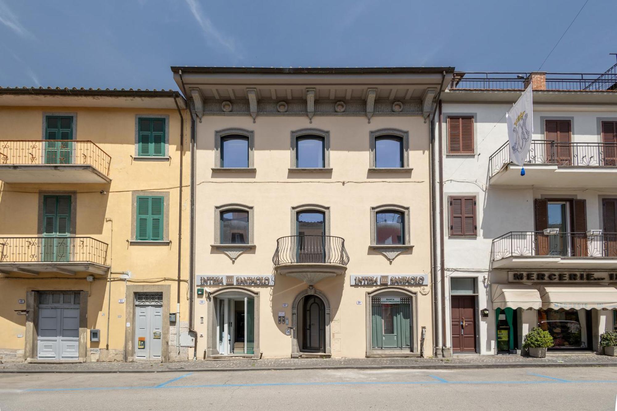 Casa Vacanze Maddalena - Palazzetto Sul Lago - Diamante Rosa Марта Екстер'єр фото