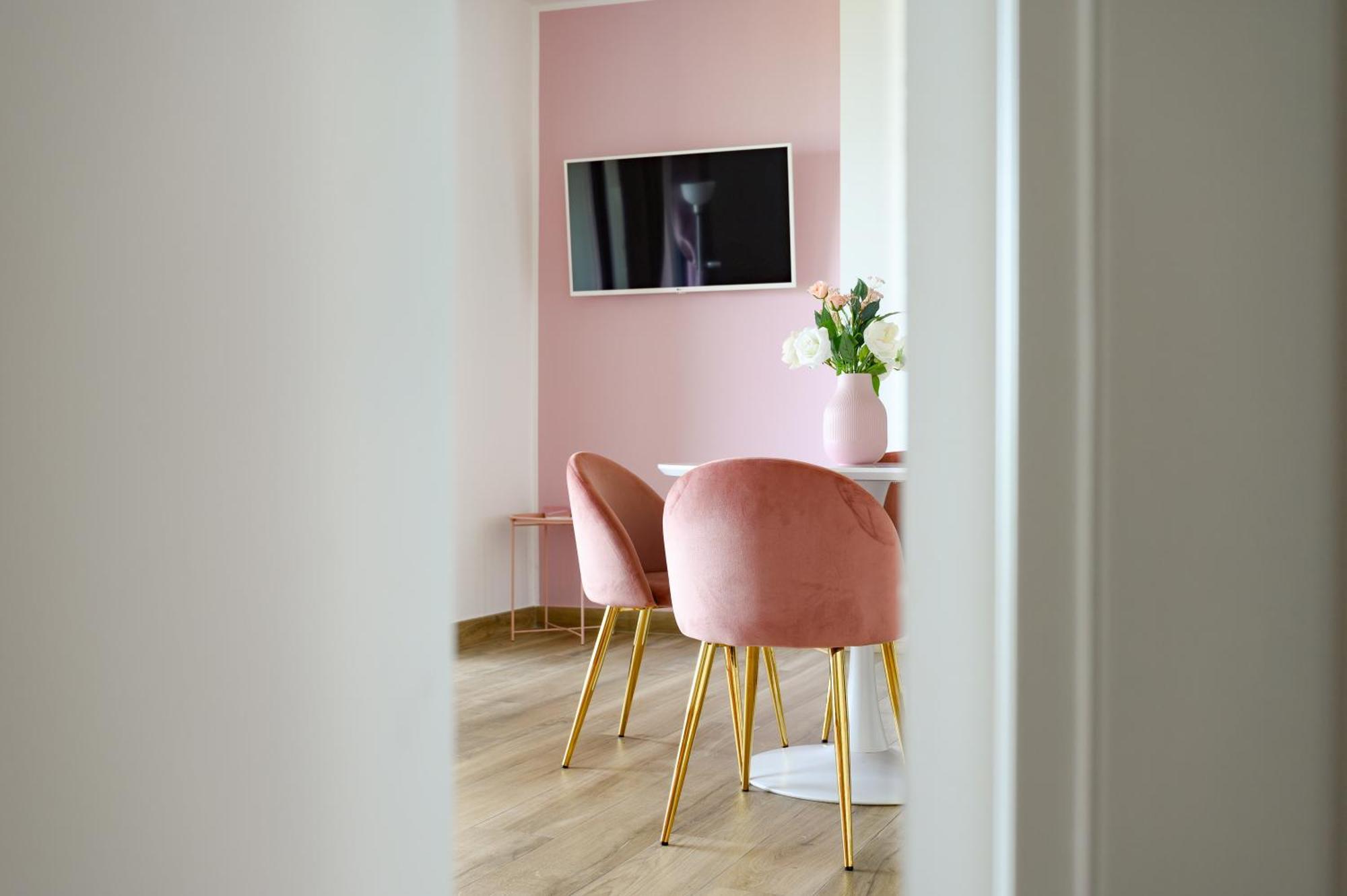 Casa Vacanze Maddalena - Palazzetto Sul Lago - Diamante Rosa Марта Екстер'єр фото