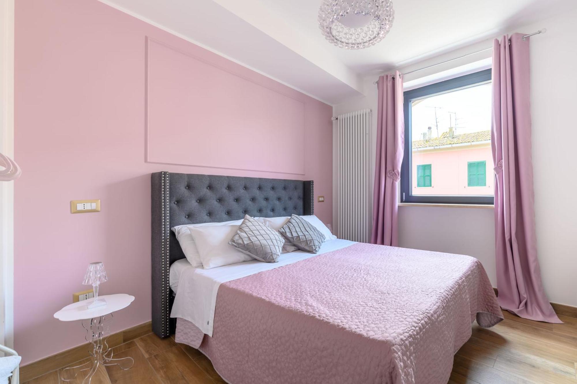 Casa Vacanze Maddalena - Palazzetto Sul Lago - Diamante Rosa Марта Екстер'єр фото
